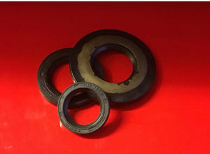Vespa Early PX Engine Oil Seal Kit